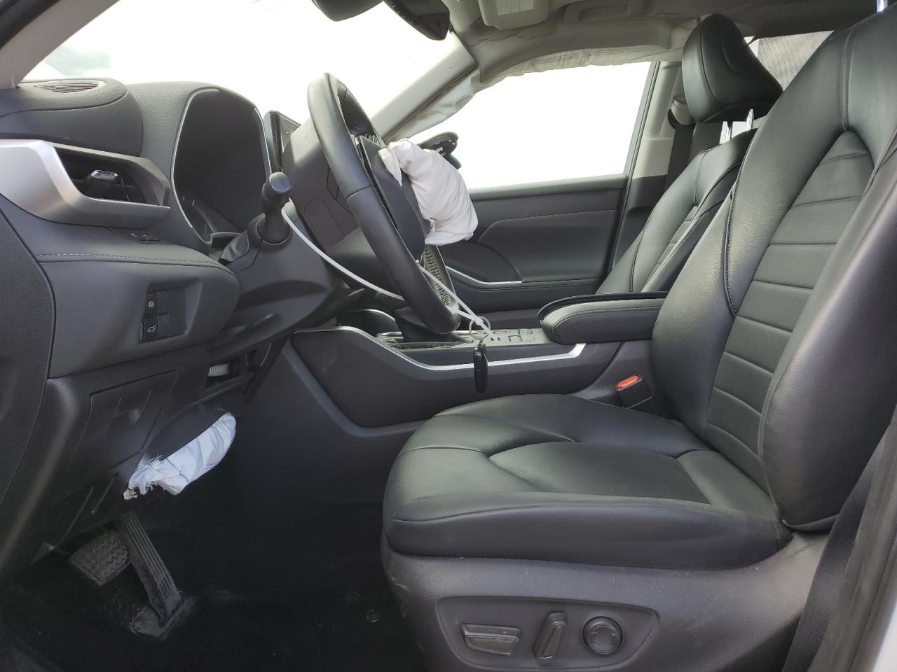 TOYOTA HIGHLANDER XLE