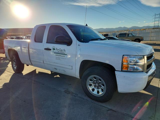 2011 CHEVROLET SILVERADO - 1GCRKSEA2BZ150267