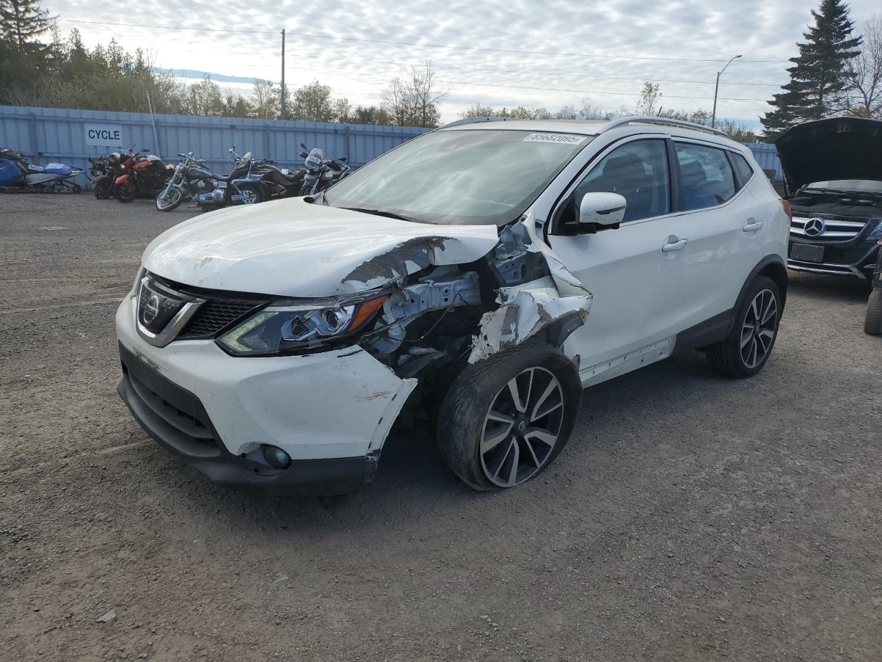NISSAN ROGUE SPORT S