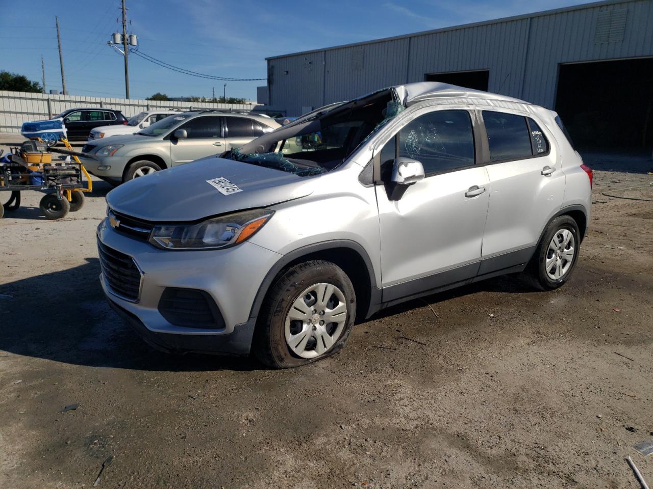 Lot #3315984171 2019 CHEVROLET TRAX LS