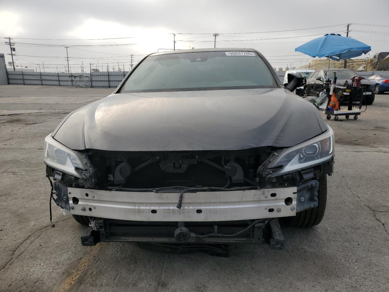 LEXUS ES 300H BASE