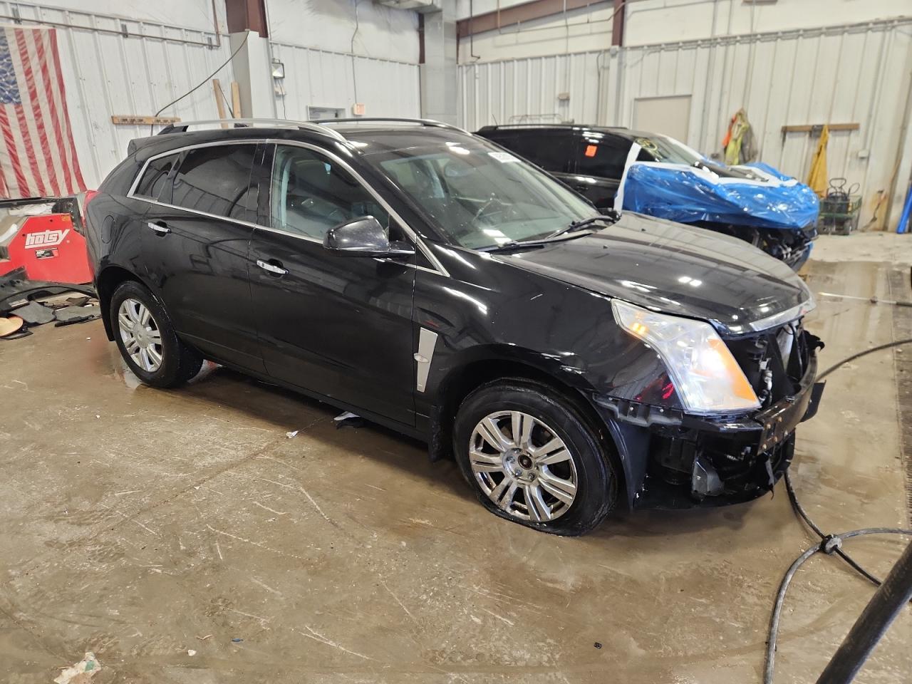 CADILLAC SRX LUXURY COLLECTION