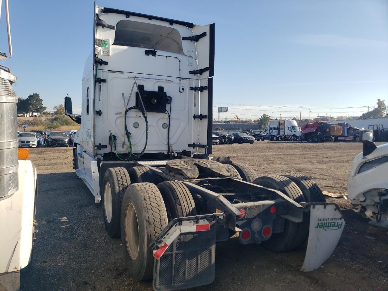 Lot #3278909041 2016 FREIGHTLINER CASCADIA 1