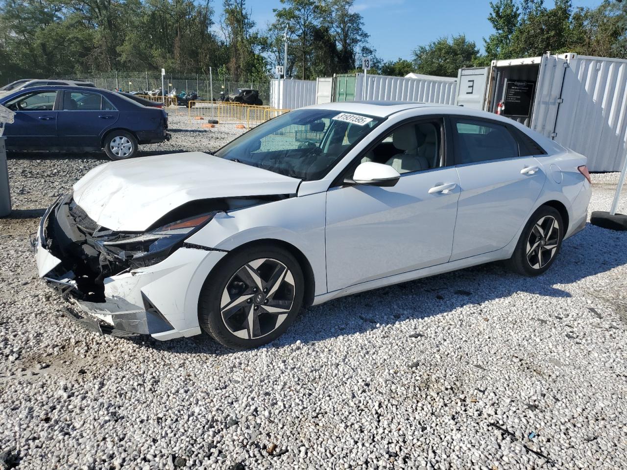 HYUNDAI ELANTRA LIMITED