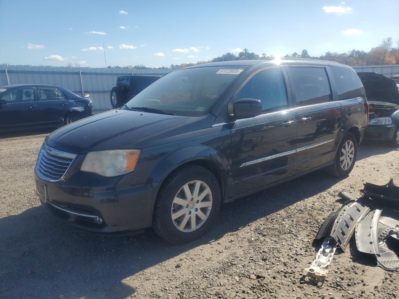 CHRYSLER TOWN & COUNTRY TOURING