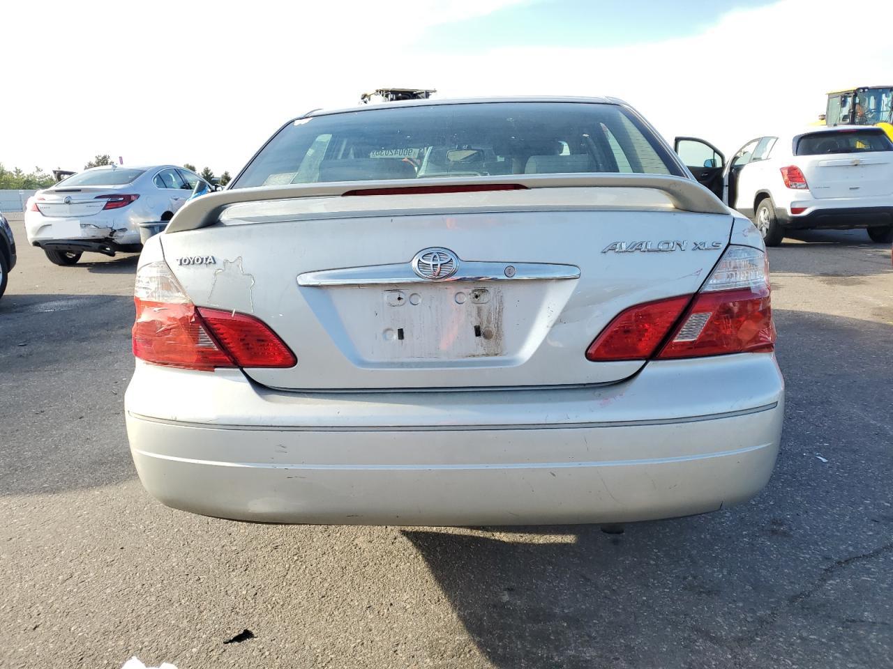 Lot #3274697800 2003 TOYOTA AVALON XL