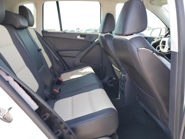 2016 VOLKSWAGEN TIGUAN S WVGBV7AX2GW532318