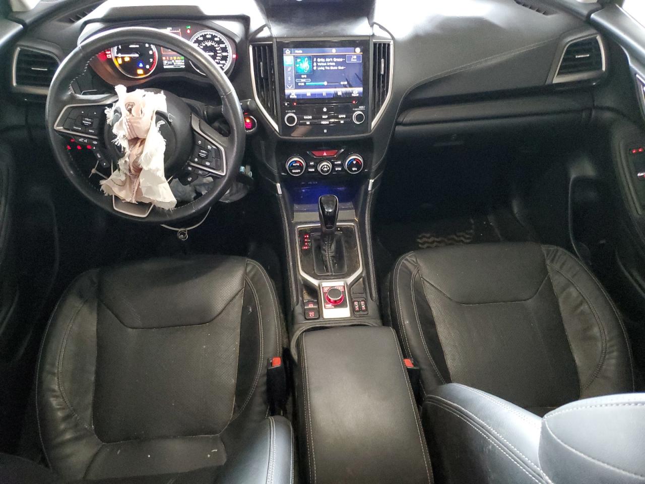 SUBARU FORESTER TOURING