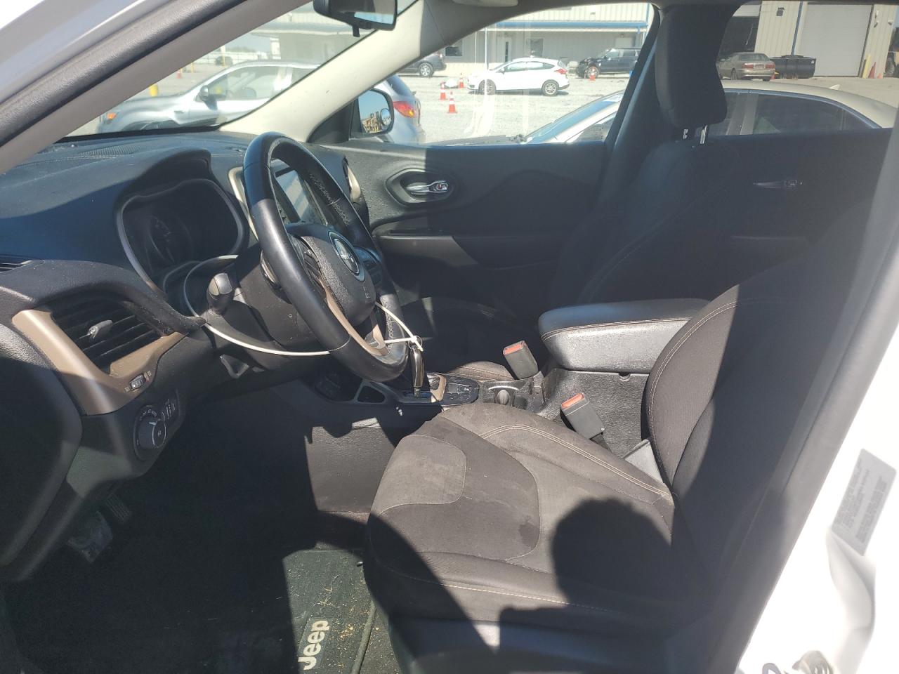 JEEP GRAND CHEROKEE LATITUDE