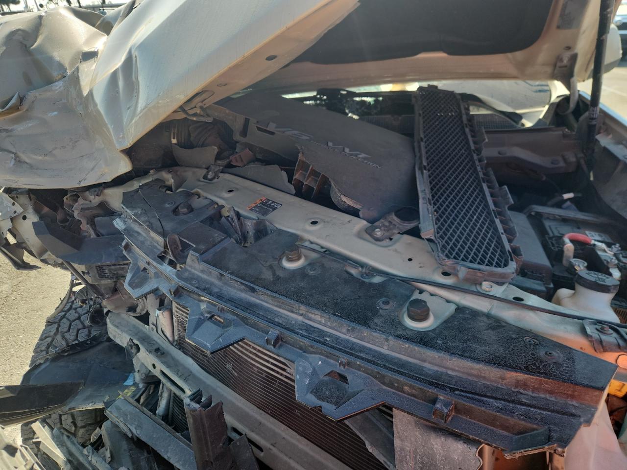 CHEVROLET COLORADO ZR2