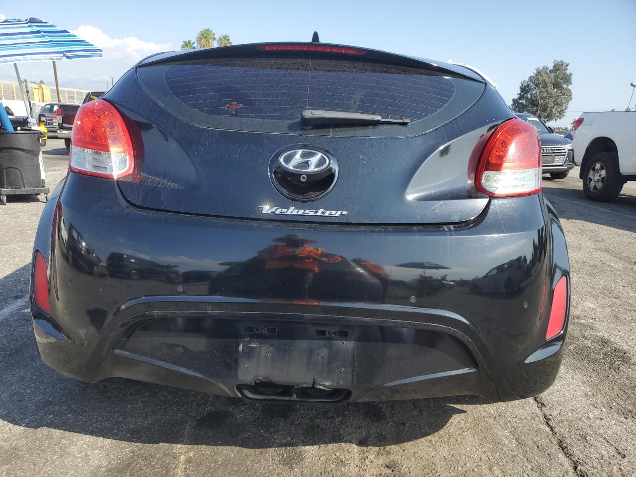 HYUNDAI VELOSTER