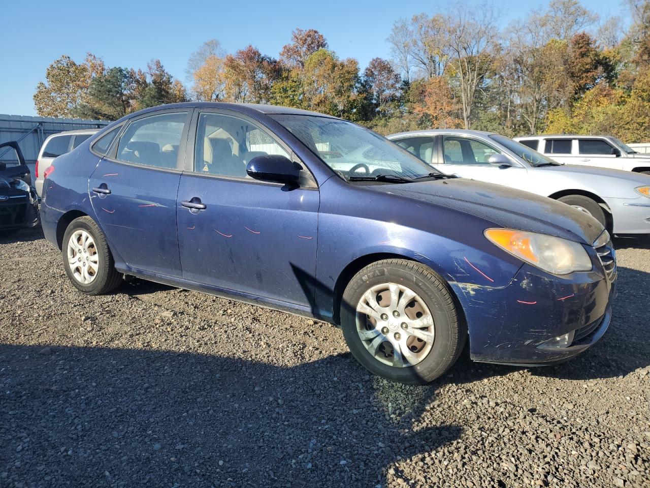 HYUNDAI ELANTRA BLUE