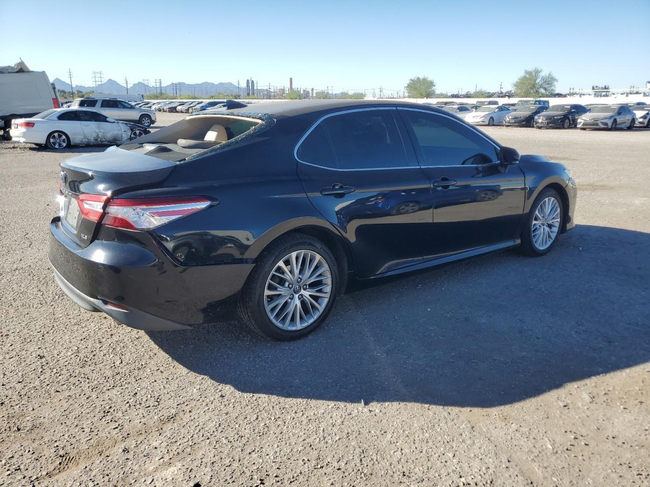 Lot #3309400973 2018 TOYOTA CAMRY L