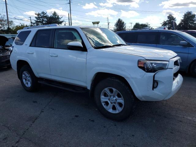 2016 TOYOTA 4RUNNER SR5/SR5 PREMIUM - JTEBU5JR6G5315661