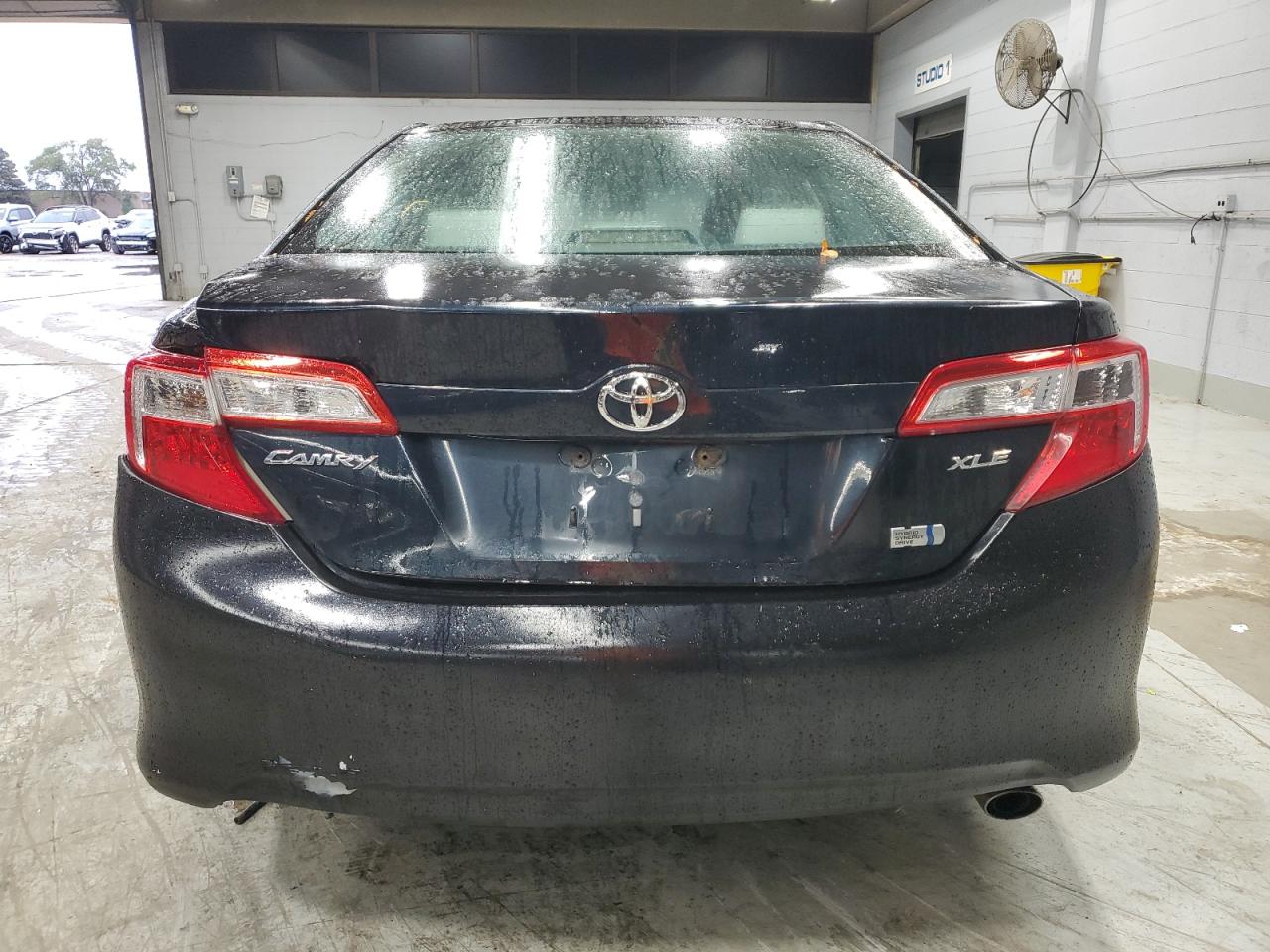 TOYOTA CAMRY HYBRID