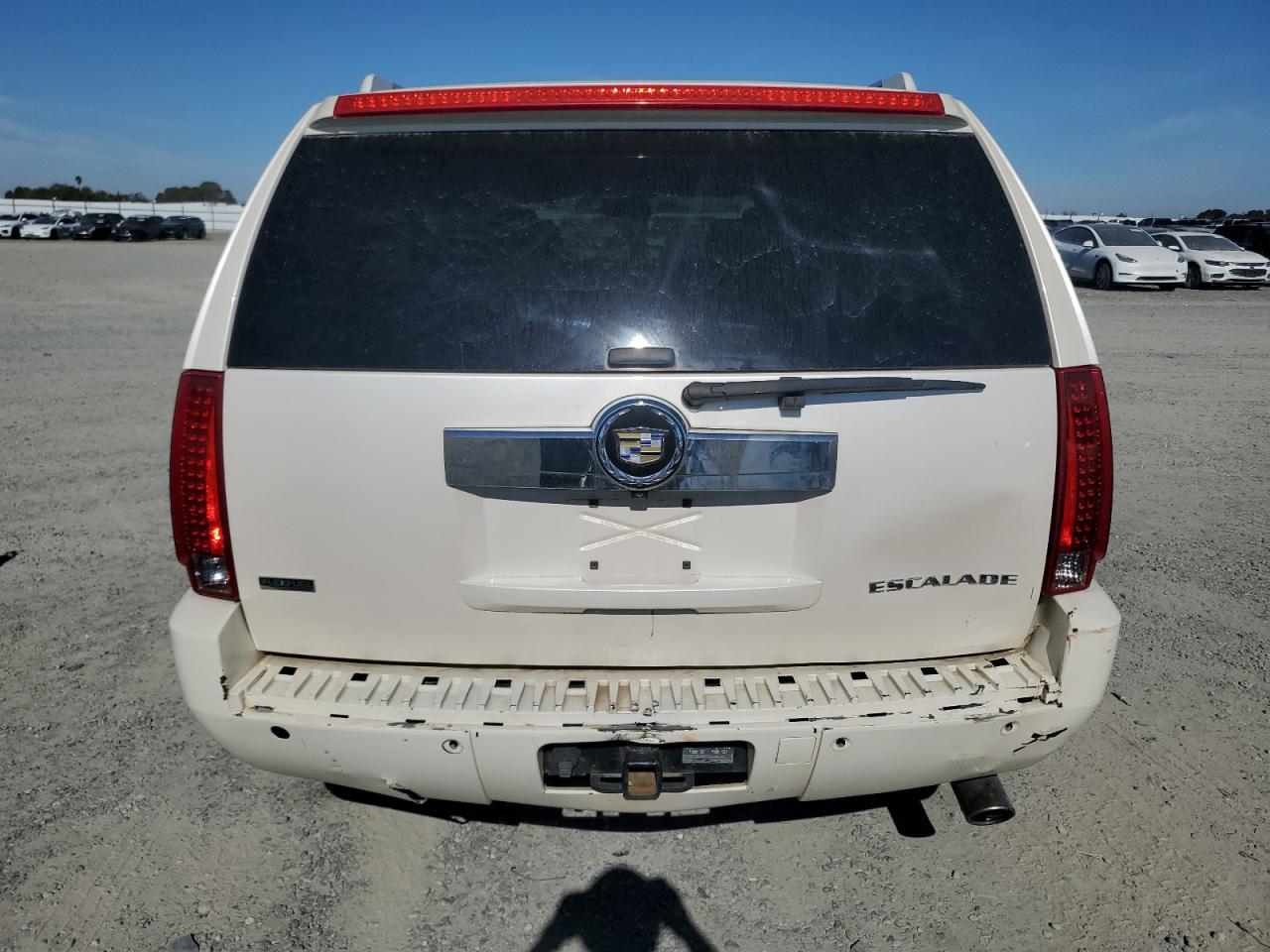 CADILLAC ESCALADE ESV LUXURY