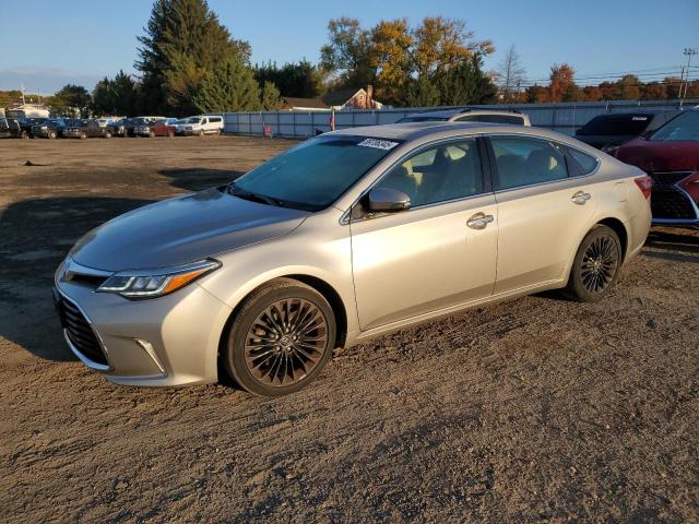 TOYOTA AVALON XLE