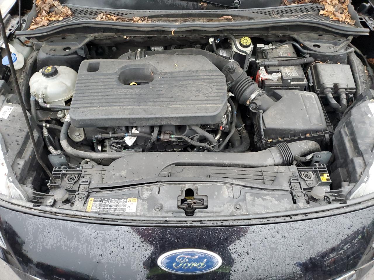 FORD ESCAPE TITANIUM