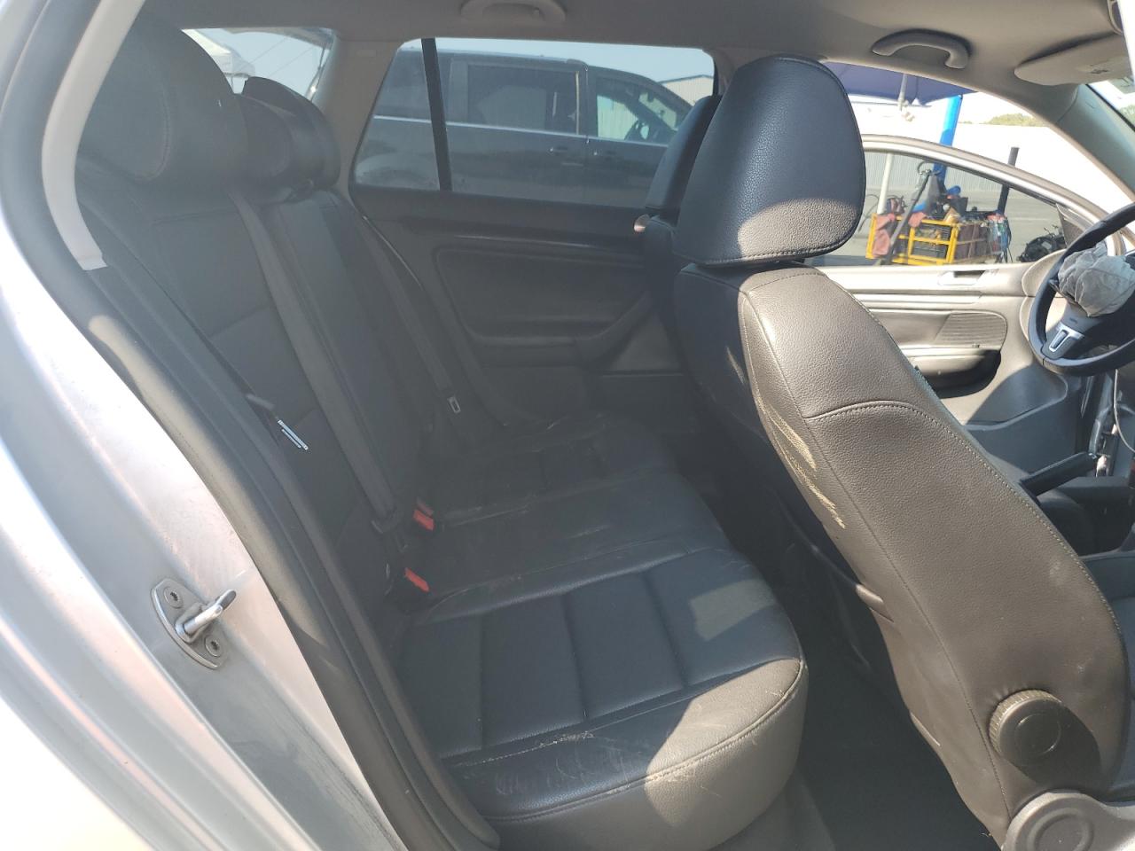 VOLKSWAGEN JETTA TDI