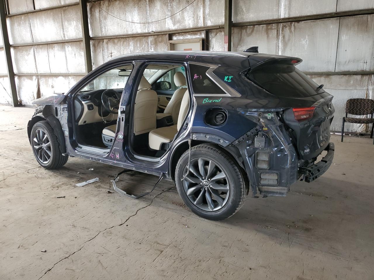 INFINITI QX50 ESSENTIAL