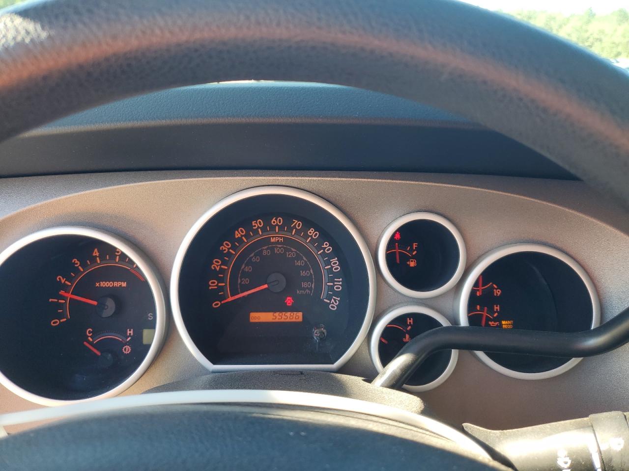 TOYOTA TUNDRA CREWMAX SR5