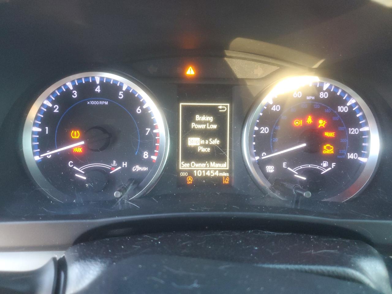 TOYOTA HIGHLANDER LE