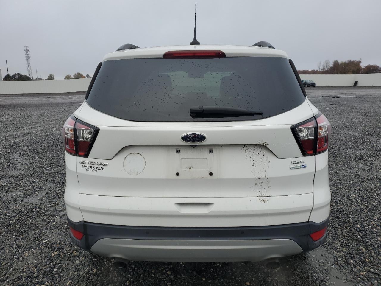 FORD ESCAPE SEL