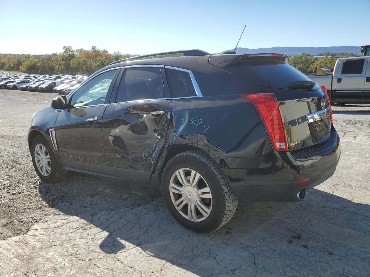 CADILLAC SRX
