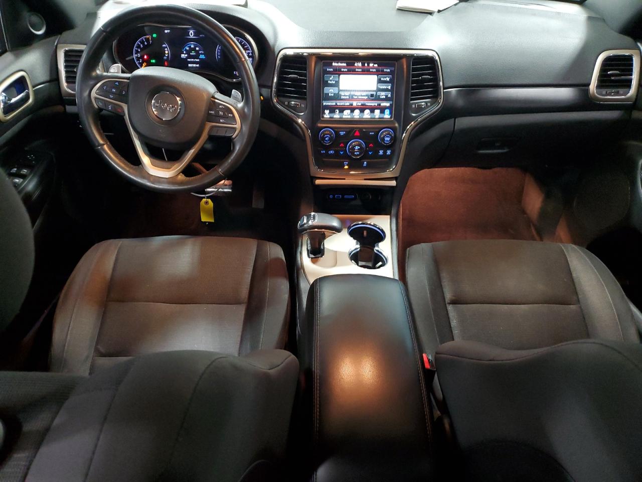 JEEP GRAND CHEROKEE LAREDO