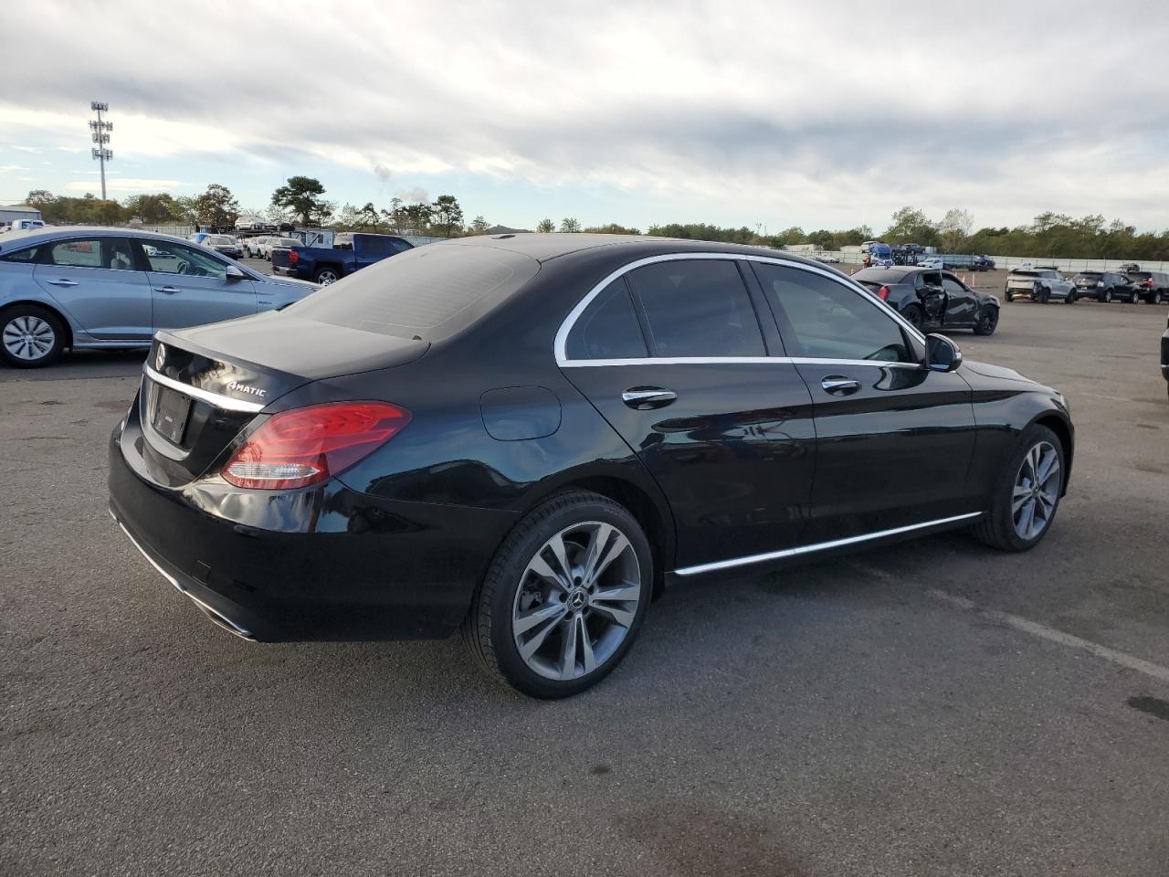 MERCEDES-BENZ C-CLASS 300 4MATIC