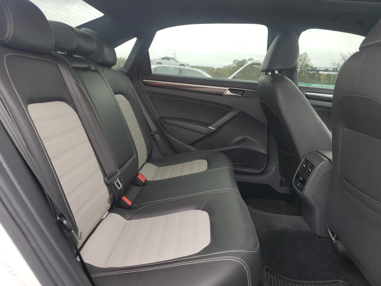 VOLKSWAGEN PASSAT GT