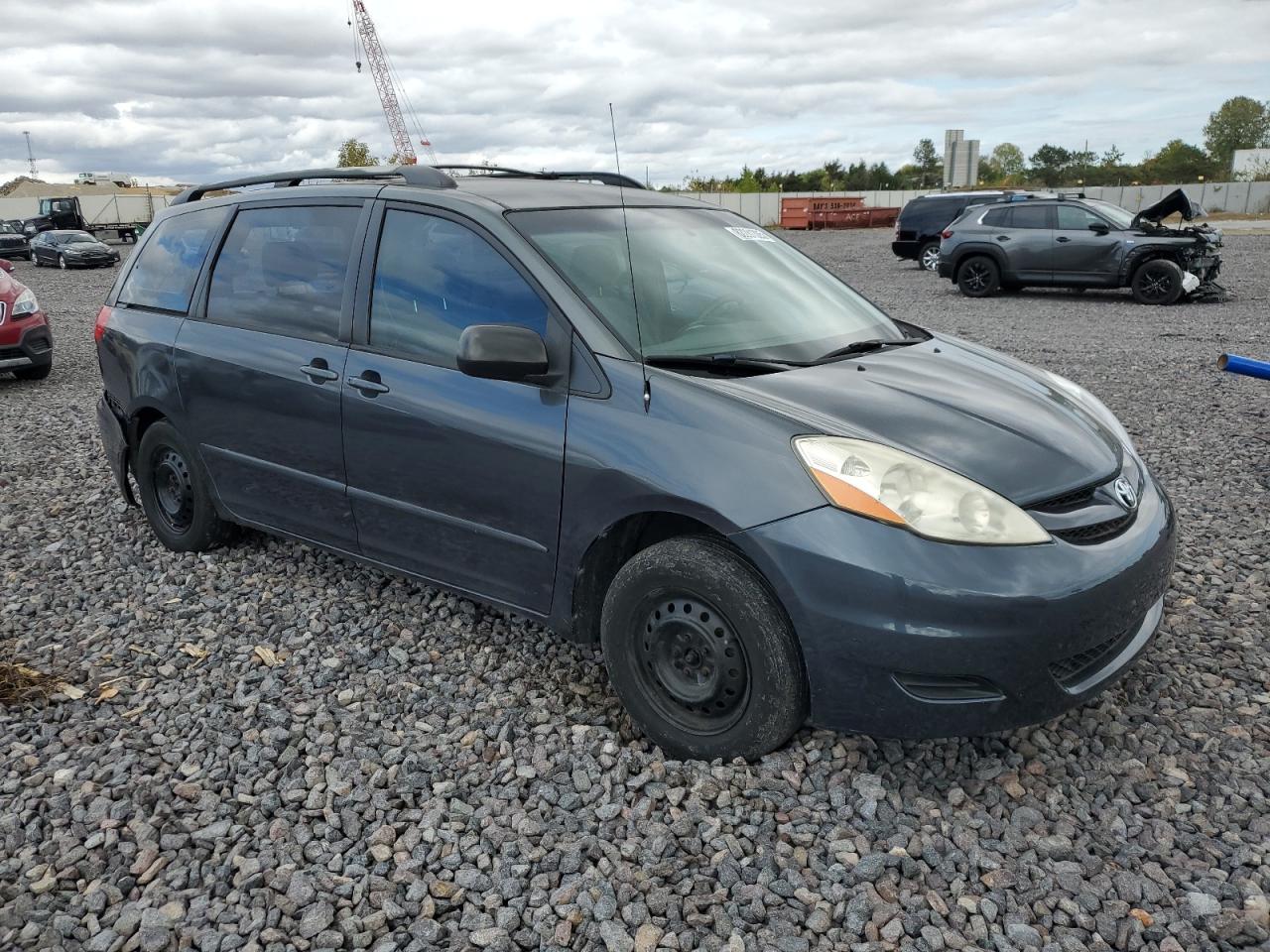 Lot #3261266942 2007 TOYOTA SIENNA CE