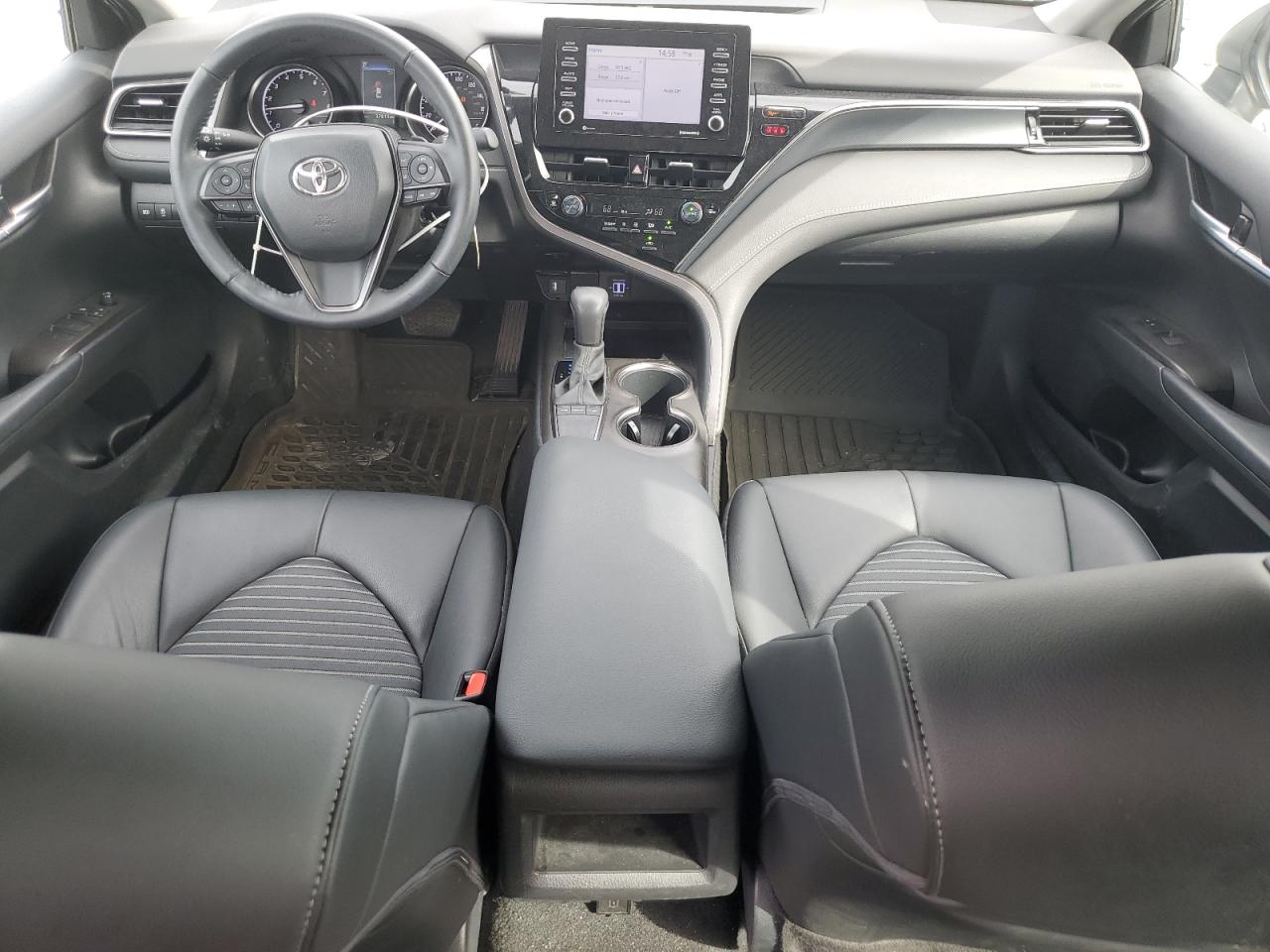 TOYOTA CAMRY SE NIGHT SHADE