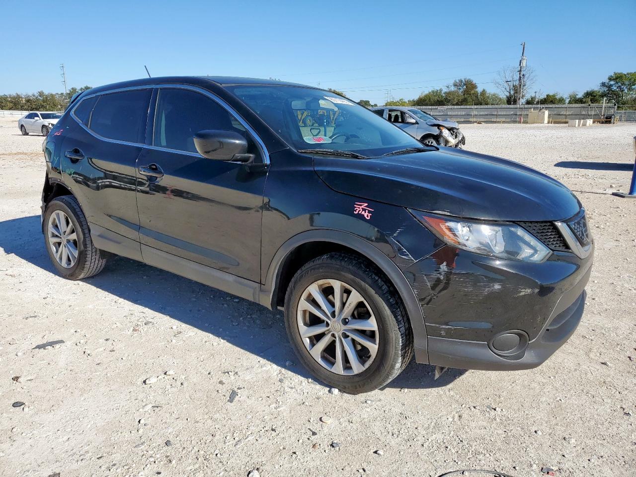 NISSAN ROGUE SPORT S
