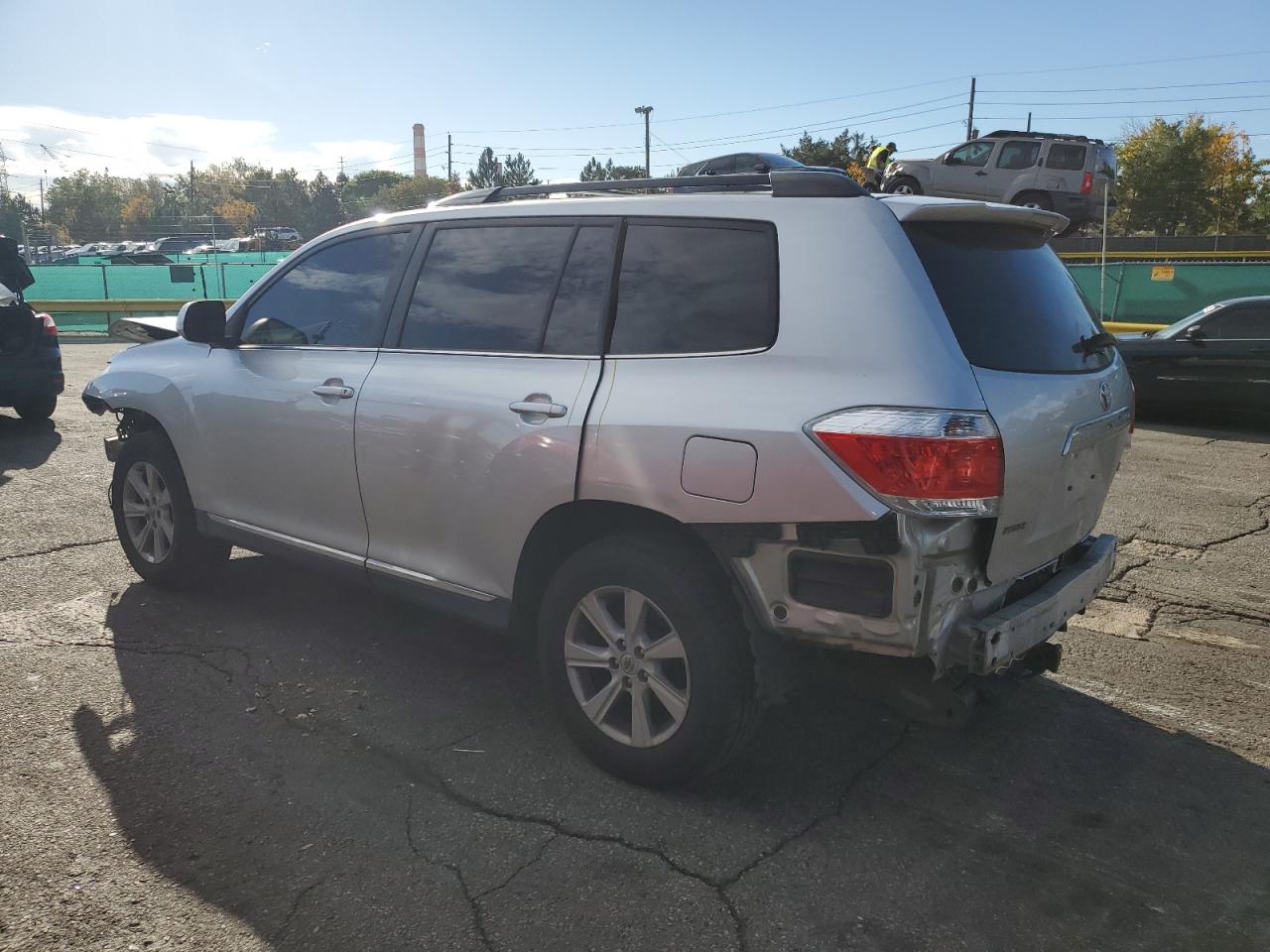 TOYOTA HIGHLANDER BASE