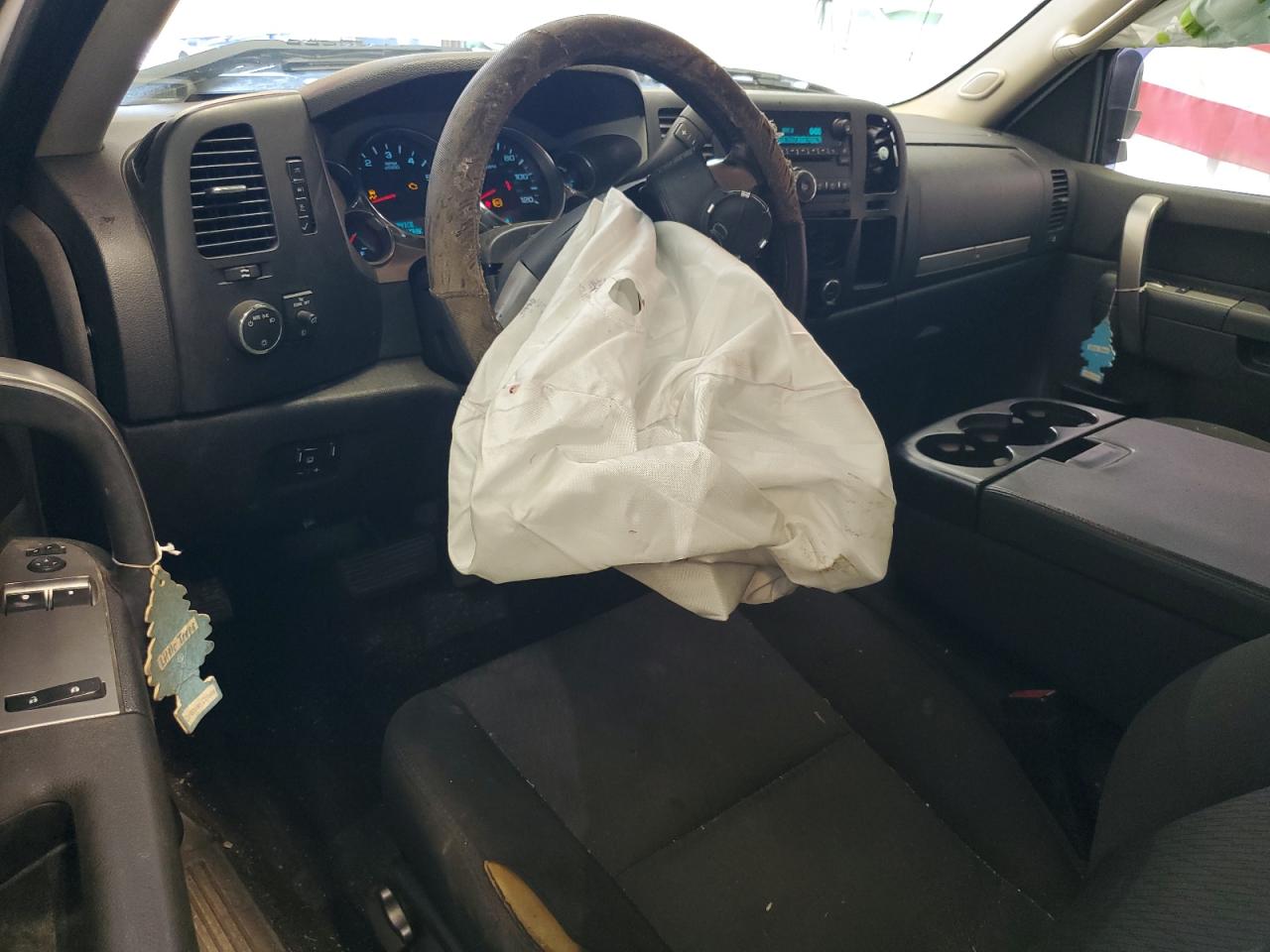 CHEVROLET SILVERADO K1500 LT