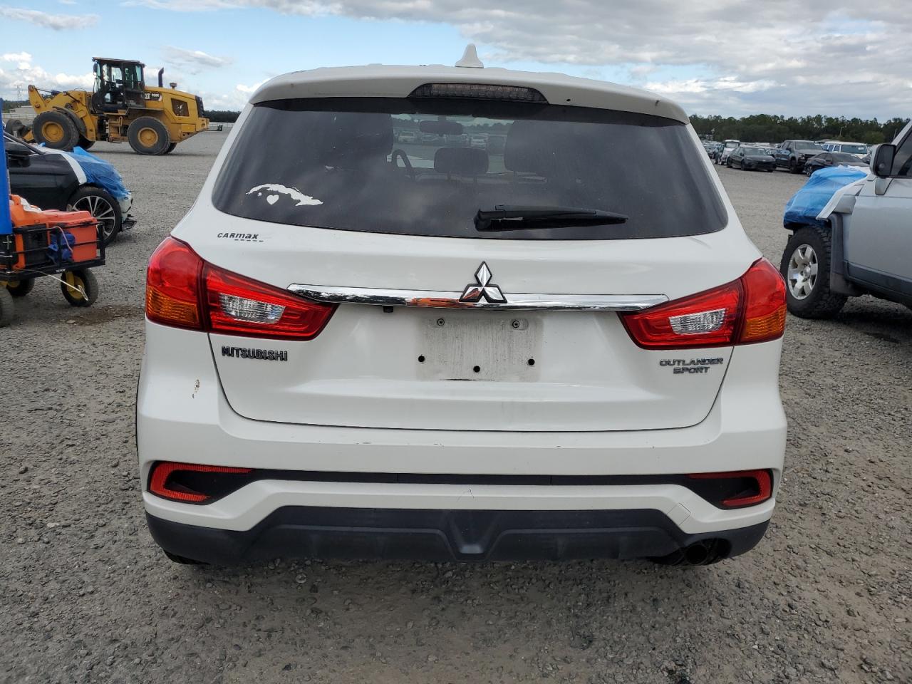 MITSUBISHI OUTLANDER ES