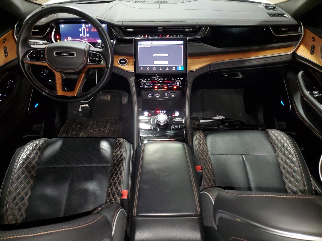 JEEP GRAND CHEROKEE SUMMIT