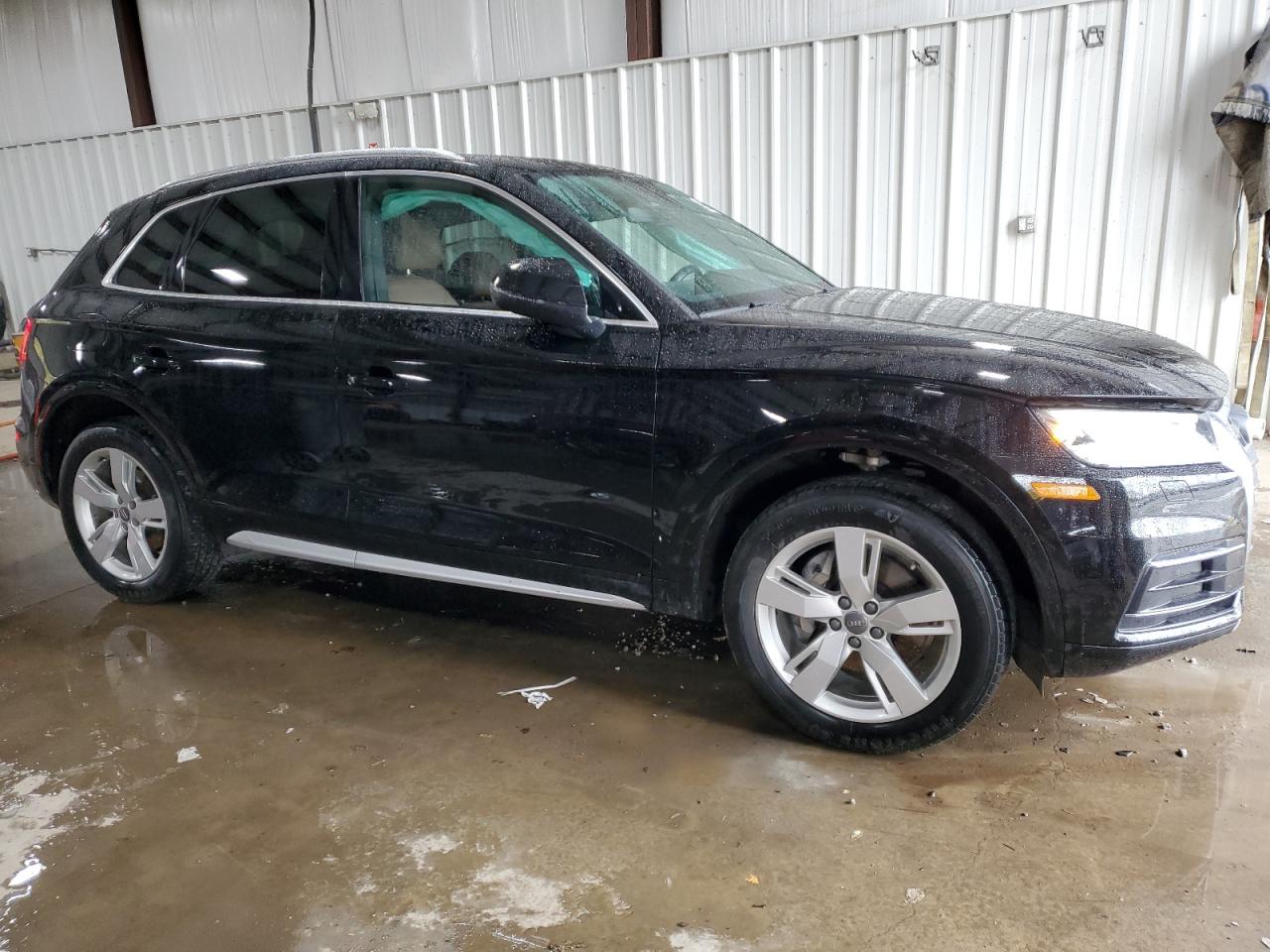 AUDI Q5 PREMIUM PLUS