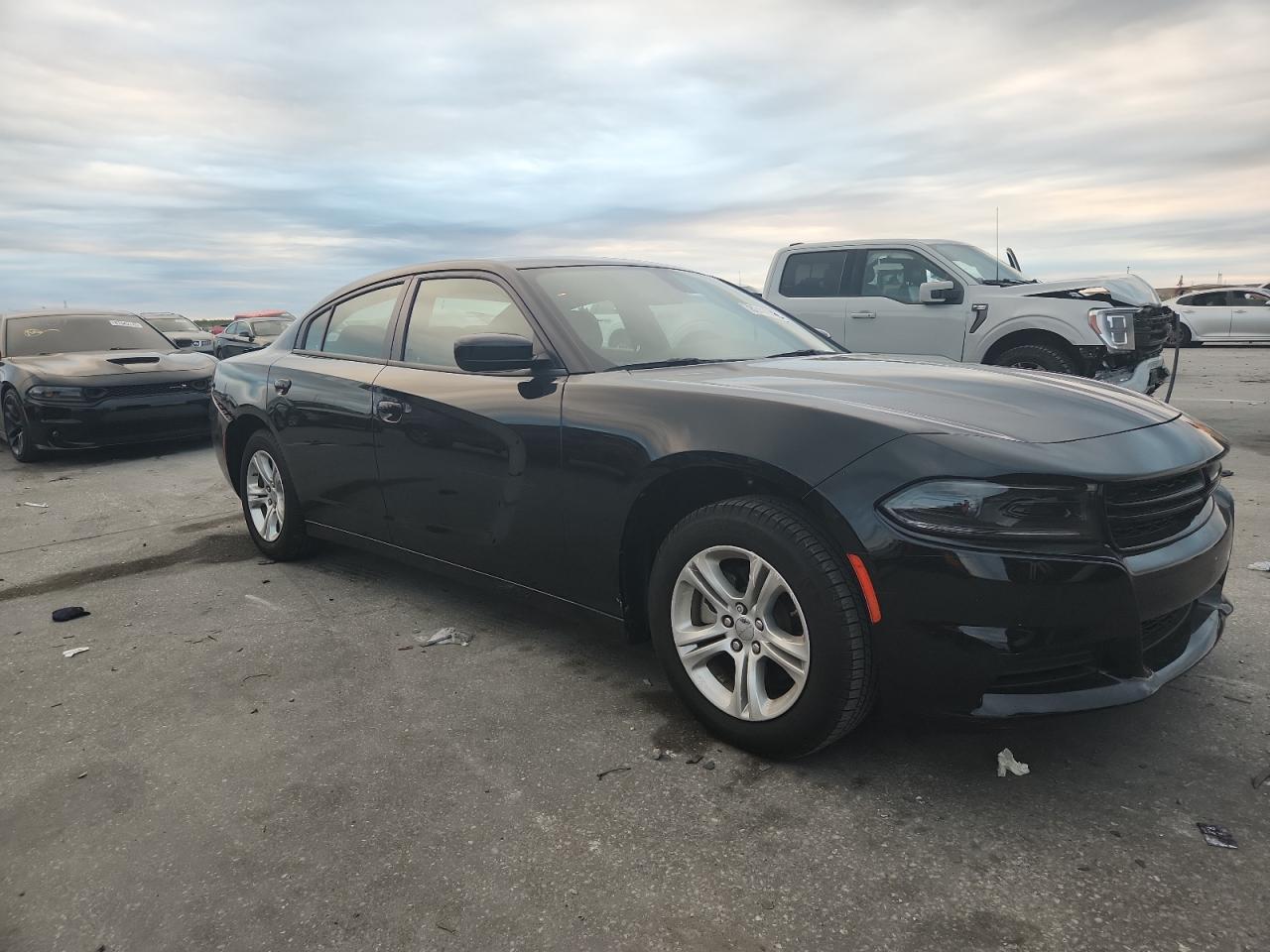 DODGE CHARGER SXT