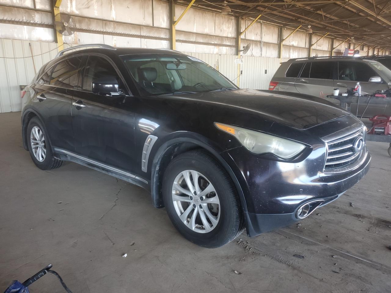 INFINITI FX35