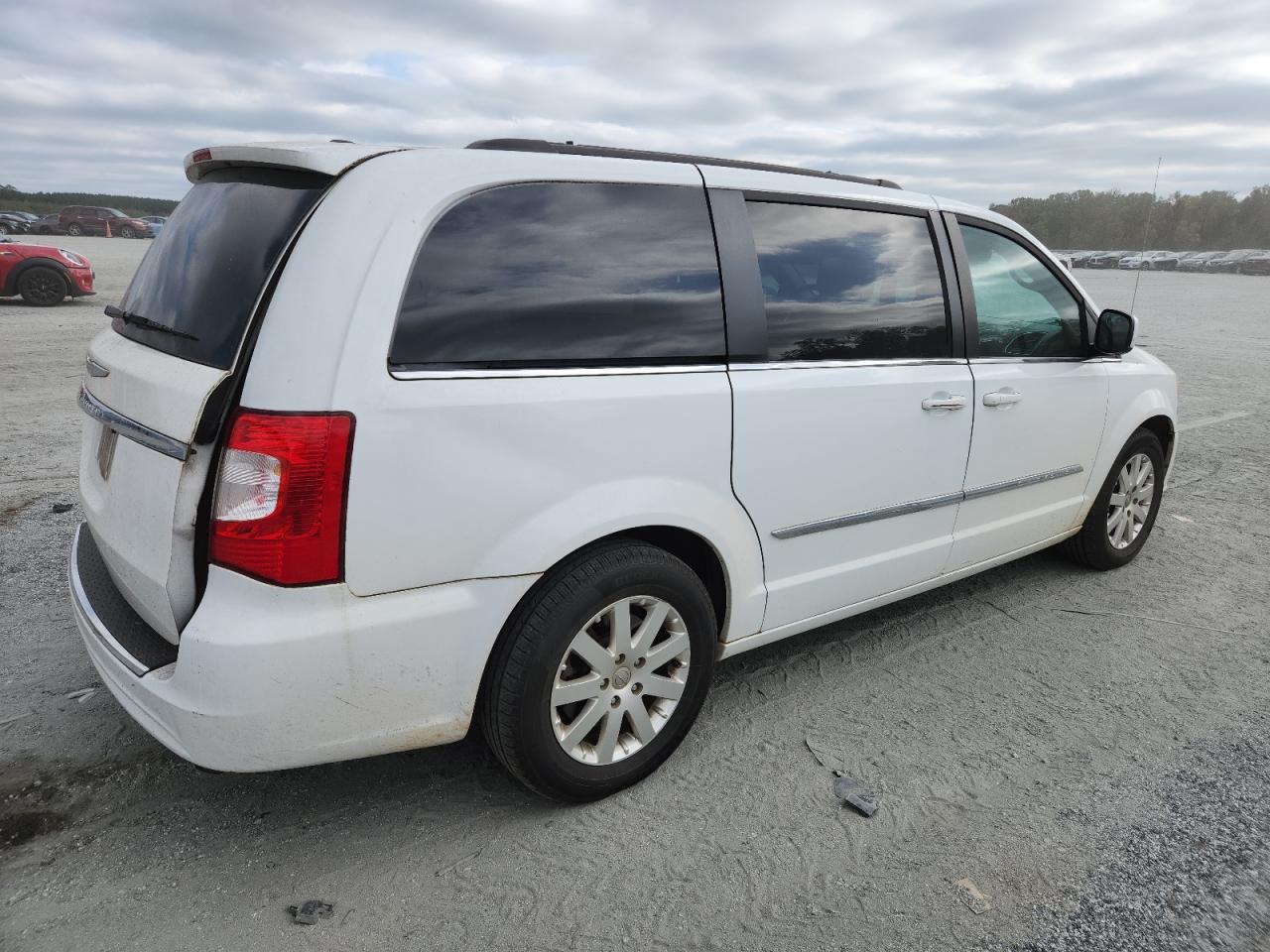CHRYSLER TOWN & COUNTRY TOURING