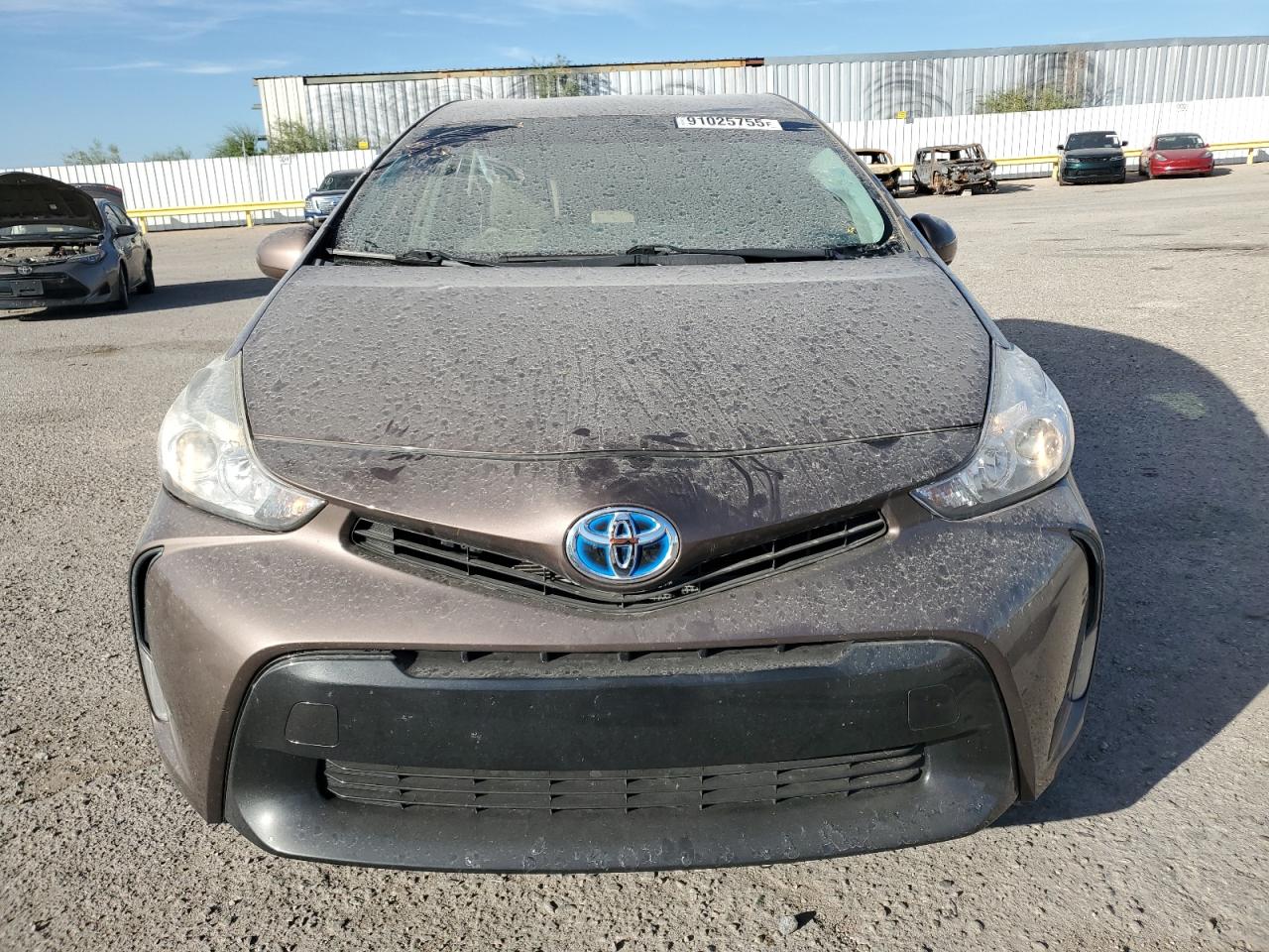 TOYOTA PRIUS V