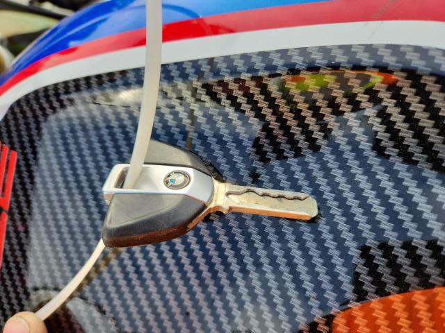 2015 BMW S 1000 RR - WB10D2100FZ352883