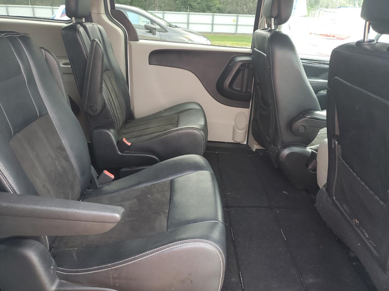 DODGE GRAND CARAVAN SXT