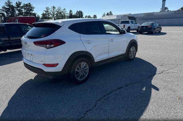 2018 HYUNDAI TUCSON SE KM8J2CA44JU730940