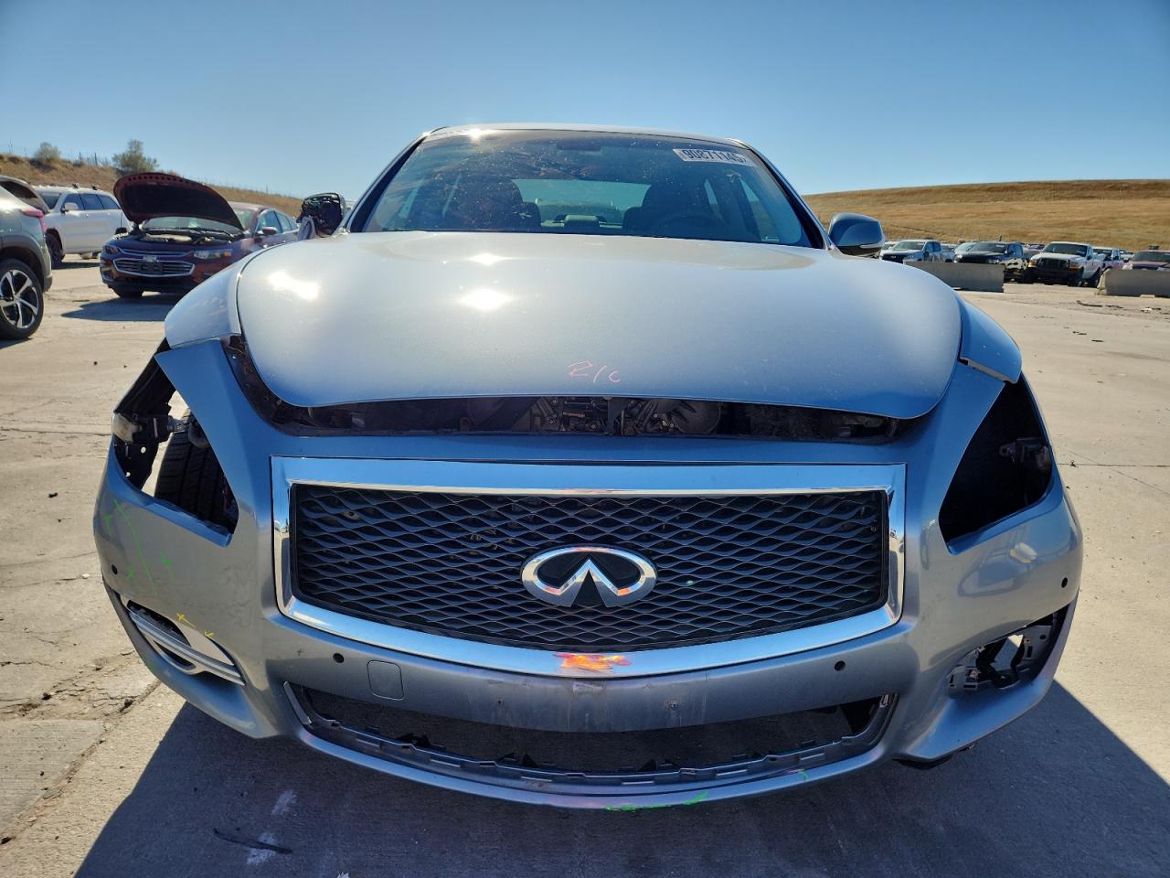 INFINITI Q70 3.7 LUXE
