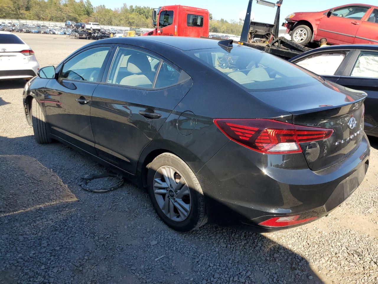 HYUNDAI ELANTRA SEL