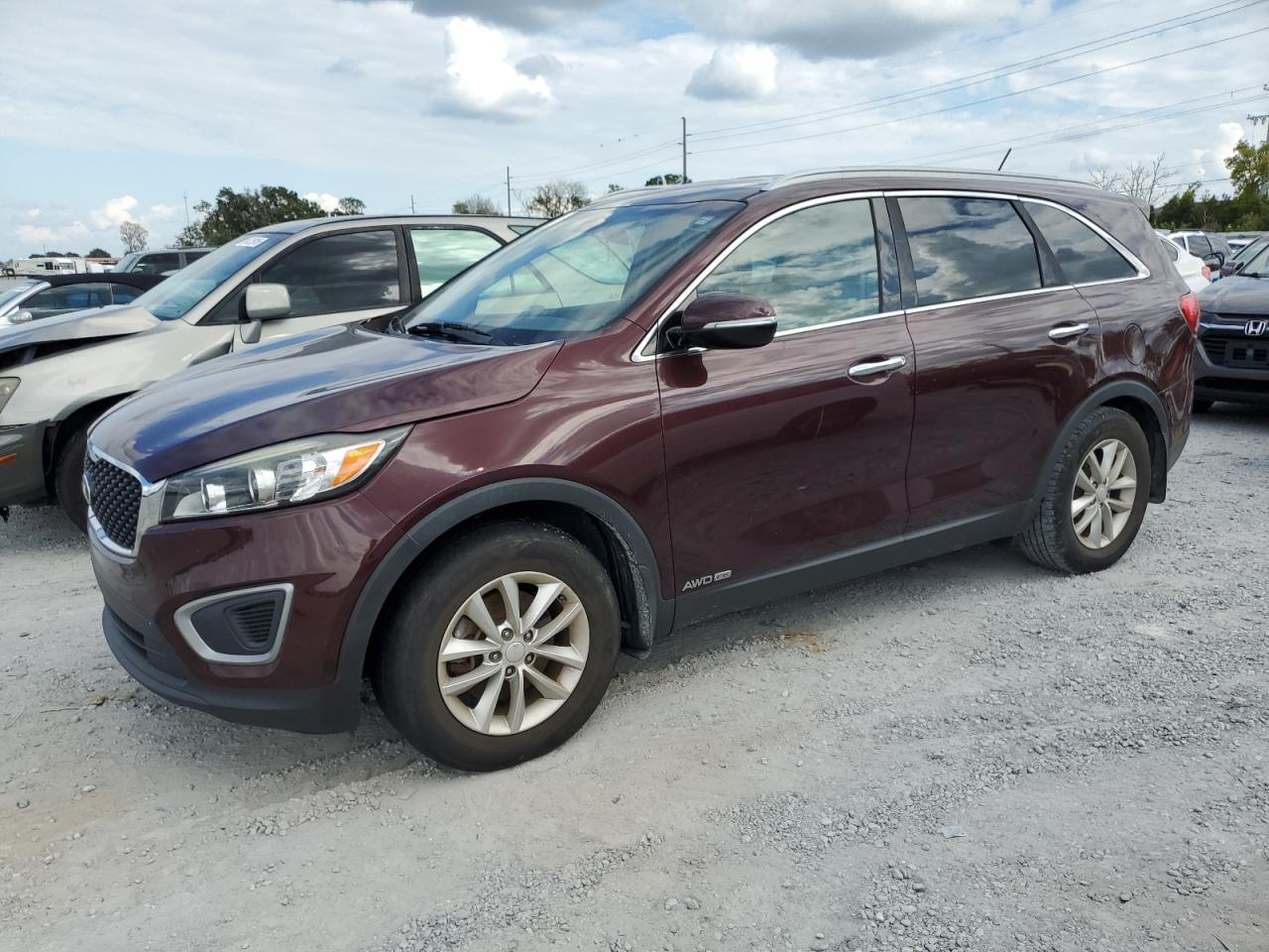 KIA SORENTO LX