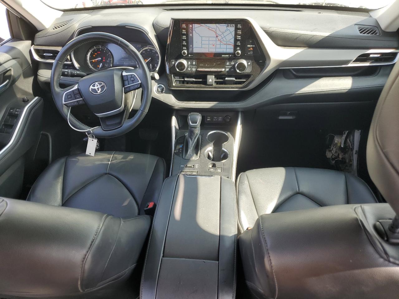 TOYOTA HIGHLANDER XLE